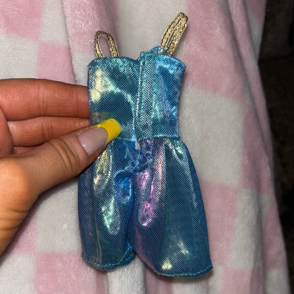 Shimmering rainbow high doll Blue and Purple Dress for Dolls - Picture 2 of 3